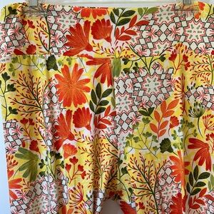 LuLaRoe TC Yellow Floral Leggings